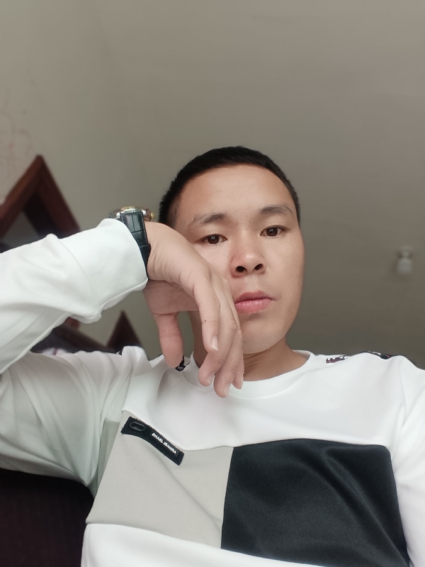 冷漠的第一张照片--宁德认干亲服务网