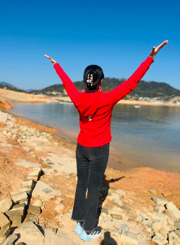 晚秋的第一张照片--宁德认干亲服务网